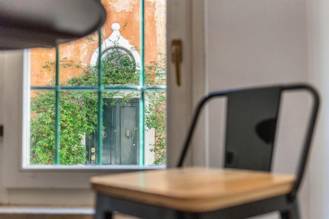 Deza Cozy Place In Monti Rome Exterior photo